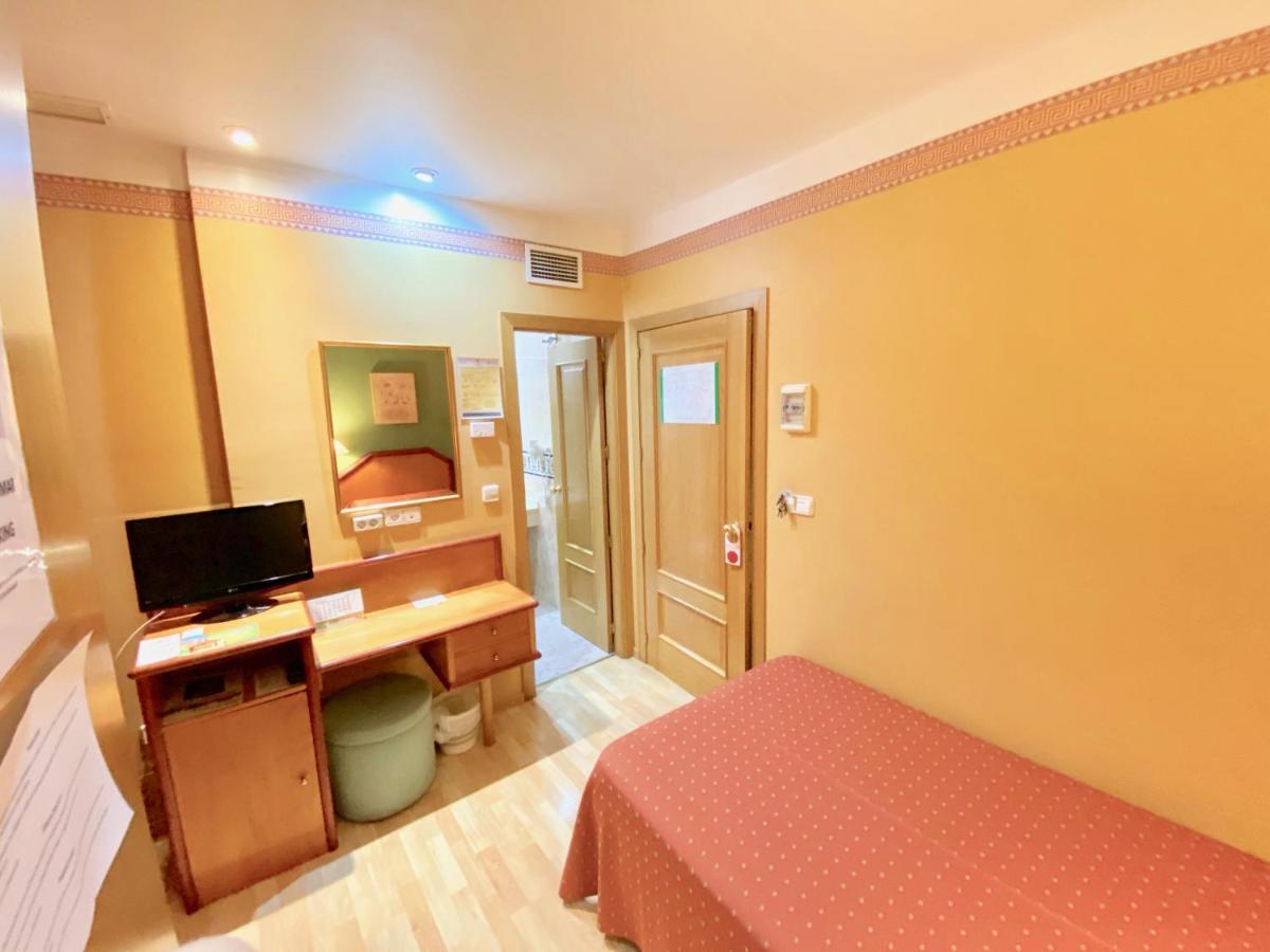 Hotel Torrepalma Alcala La Real Ngoại thất bức ảnh