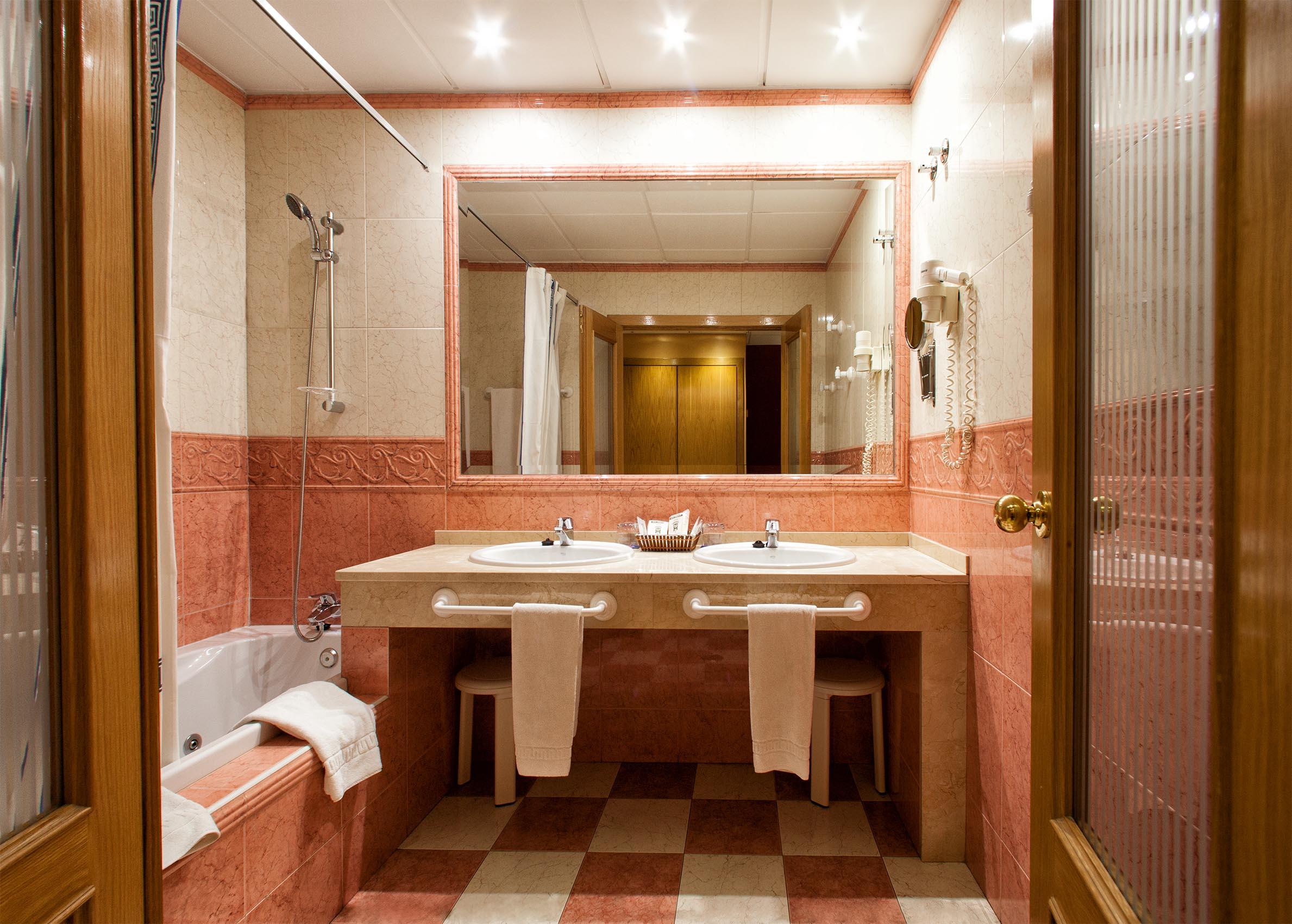 Hotel Torrepalma Alcala La Real Ngoại thất bức ảnh