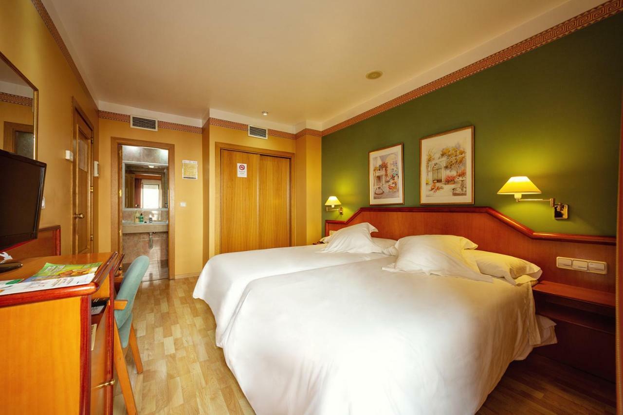 Hotel Torrepalma Alcala La Real Ngoại thất bức ảnh